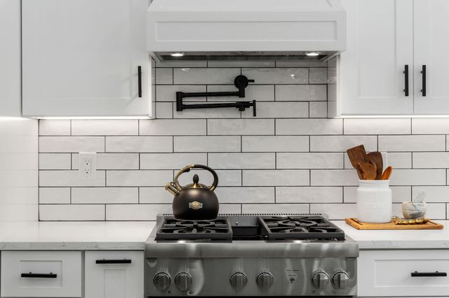 28 Spinnaker Street, Sandwich, MA 02563