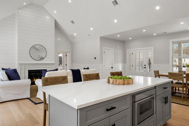 28 Spinnaker Street, Sandwich, MA 02563