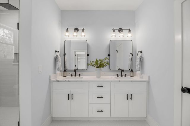 28 Spinnaker Street, Sandwich, MA 02563