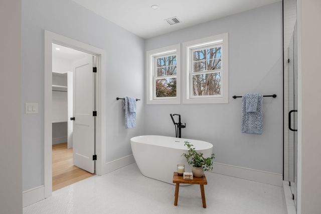 28 Spinnaker Street, Sandwich, MA 02563