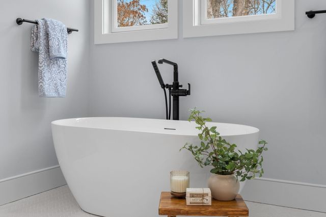 28 Spinnaker Street, Sandwich, MA 02563