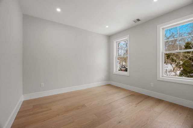 28 Spinnaker Street, Sandwich, MA 02563