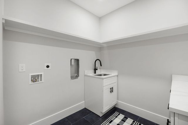 28 Spinnaker Street, Sandwich, MA 02563