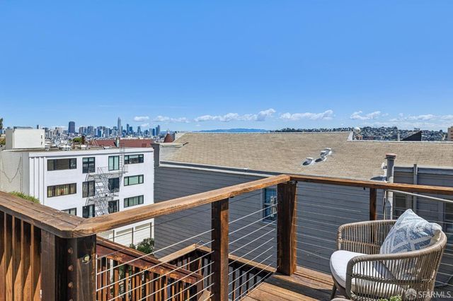 409 Fair Oaks Street, San Francisco, CA 94110