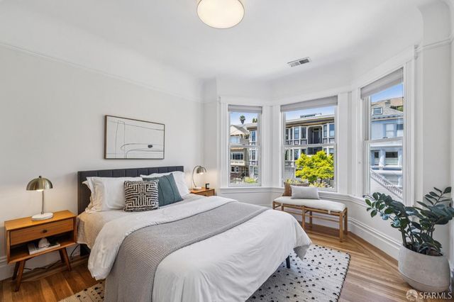 409 Fair Oaks Street, San Francisco, CA 94110
