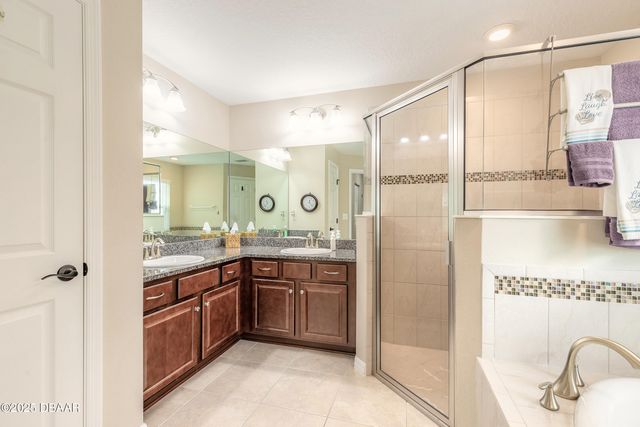 11 Robin Place, Palm Coast, FL 32164