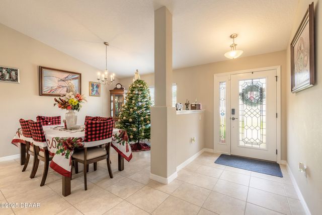 11 Robin Place, Palm Coast, FL 32164