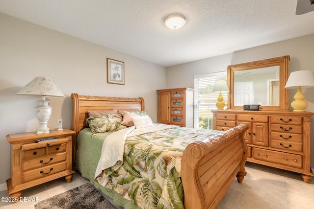 11 Robin Place, Palm Coast, FL 32164