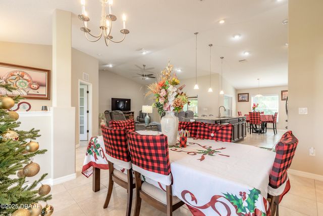 11 Robin Place, Palm Coast, FL 32164