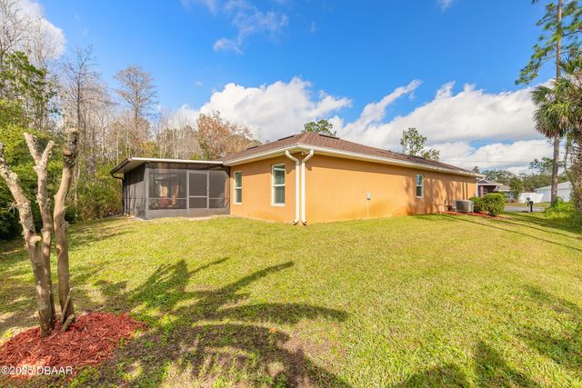 11 Robin Place, Palm Coast, FL 32164