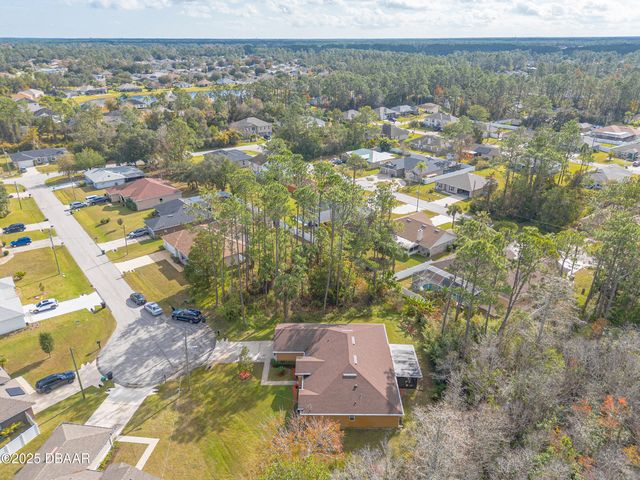 11 Robin Place, Palm Coast, FL 32164