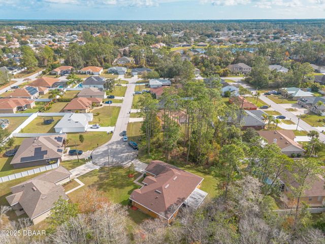 11 Robin Place, Palm Coast, FL 32164