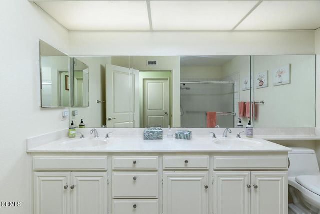 22106 Village 22, Camarillo, CA 93012