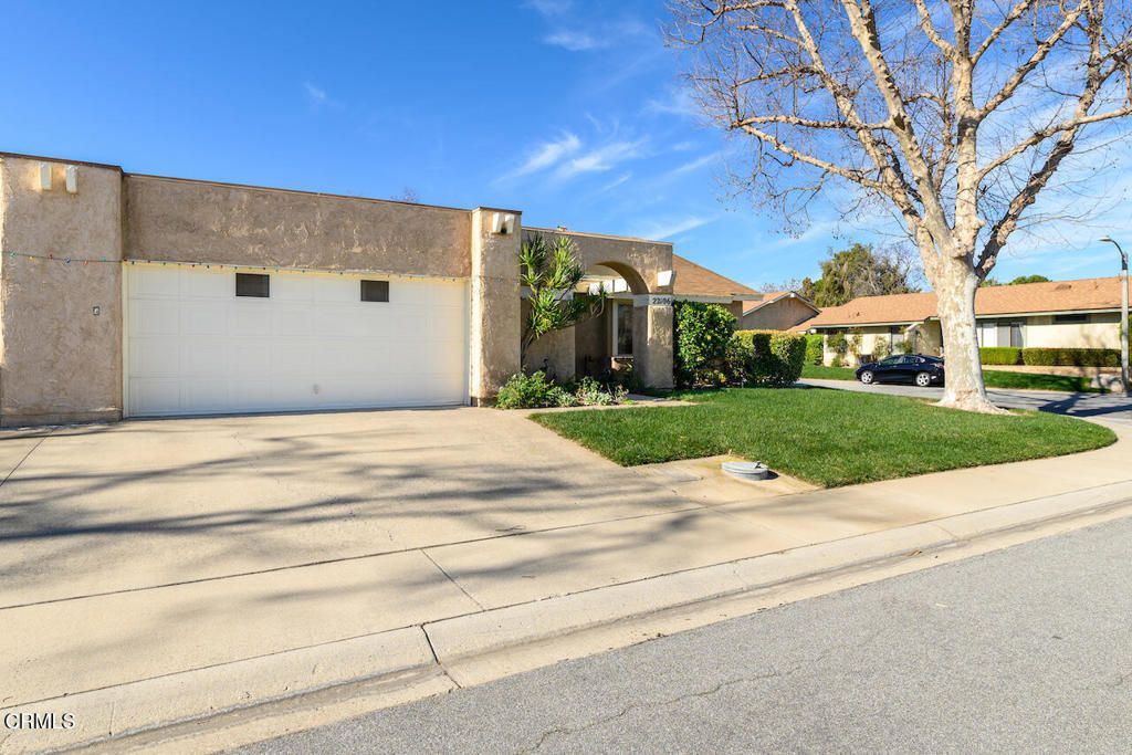 22106 Village 22, Camarillo, CA 93012