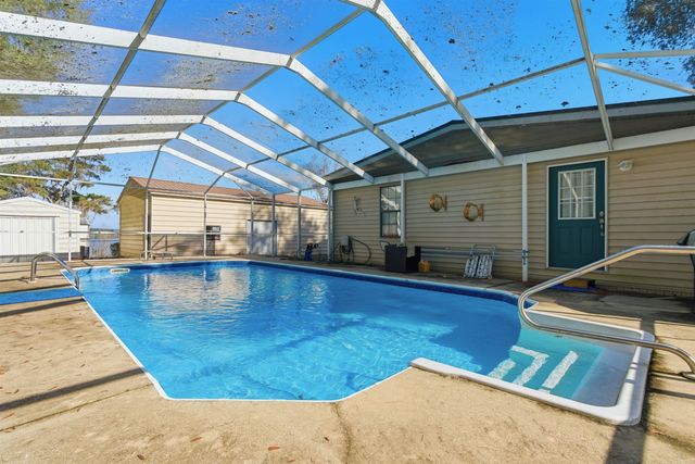 1996 Lake Point Lane, Tallahassee, FL 32310