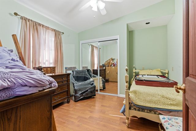 1996 Lake Point Lane, Tallahassee, FL 32310