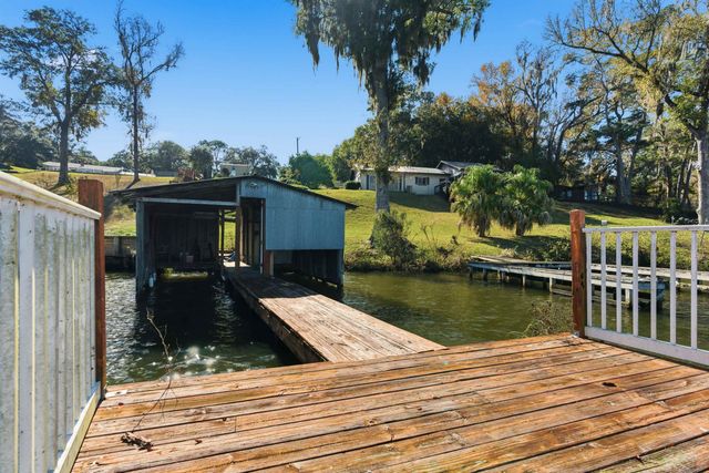 1996 Lake Point Lane, Tallahassee, FL 32310