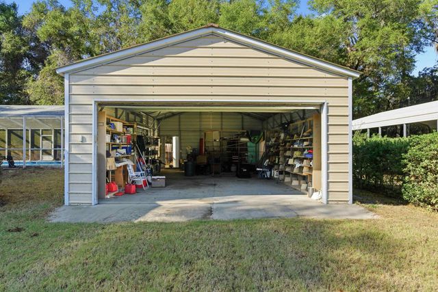 1996 Lake Point Lane, Tallahassee, FL 32310