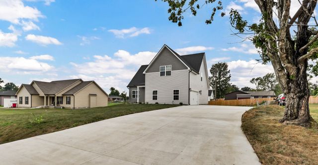 107 Morningside Dr, Clarksville, TN 37042