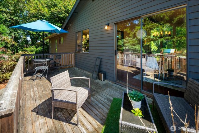 13106 NE 110th Place, Kirkland, WA 98033