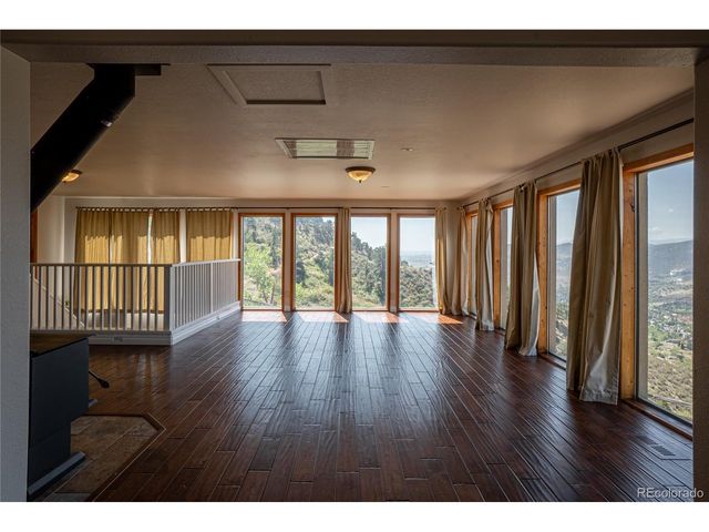 952 Steamboat Valley Rd, Lyons, CO 80540