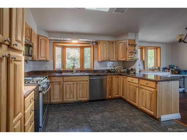 952 Steamboat Valley Rd, Lyons, CO 80540