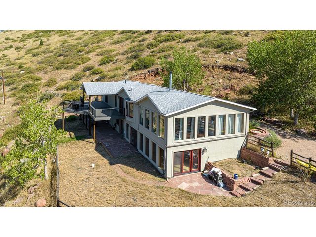 952 Steamboat Valley Rd, Lyons, CO 80540