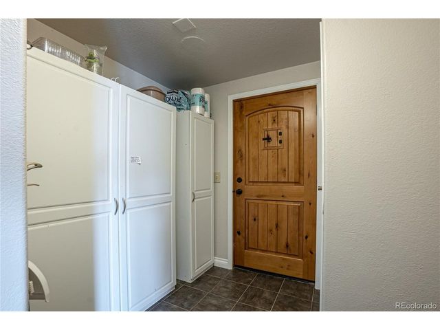 952 Steamboat Valley Rd, Lyons, CO 80540