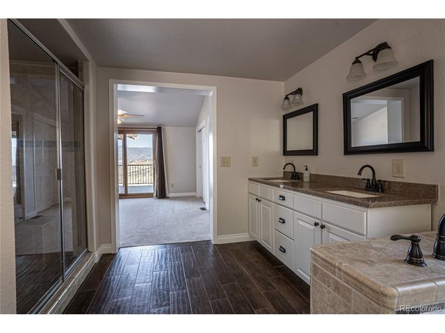 952 Steamboat Valley Rd, Lyons, CO 80540