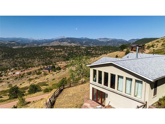 952 Steamboat Valley Rd, Lyons, CO 80540