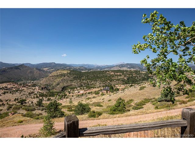 952 Steamboat Valley Rd, Lyons, CO 80540