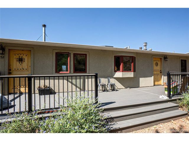 952 Steamboat Valley Rd, Lyons, CO 80540