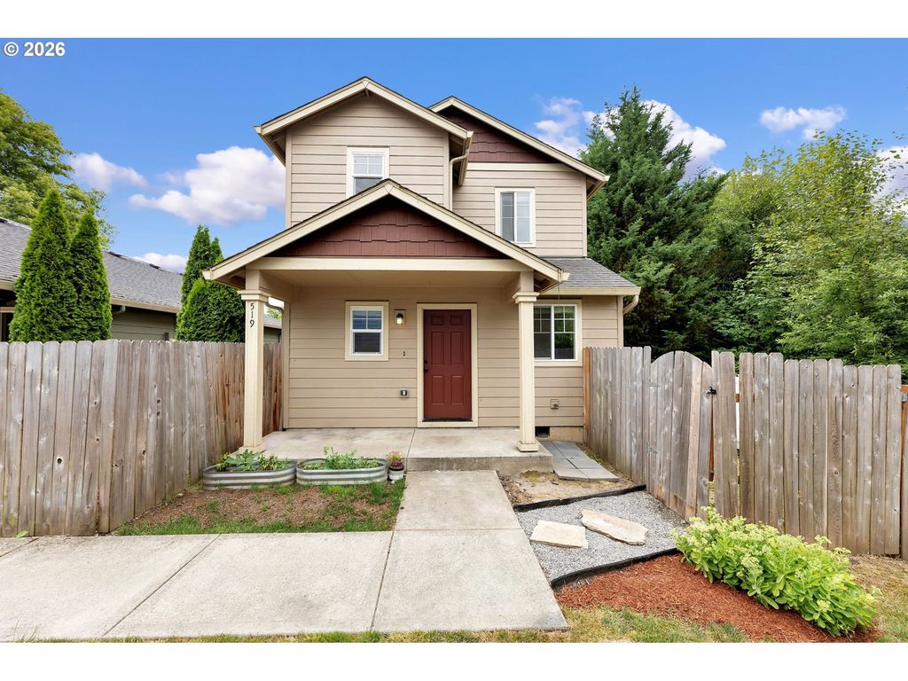 519 Ne 2ND St, Battle Ground, WA 98604