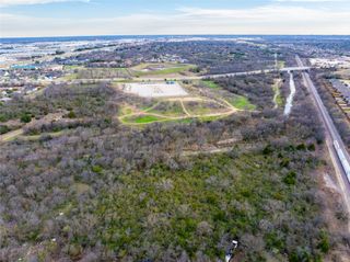 300 Altamesa Boulevard, Fort Worth, TX 76134