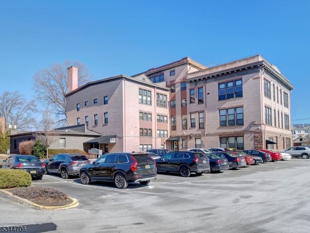 1470 Campbell St F104, Rahway City, NJ 07065
