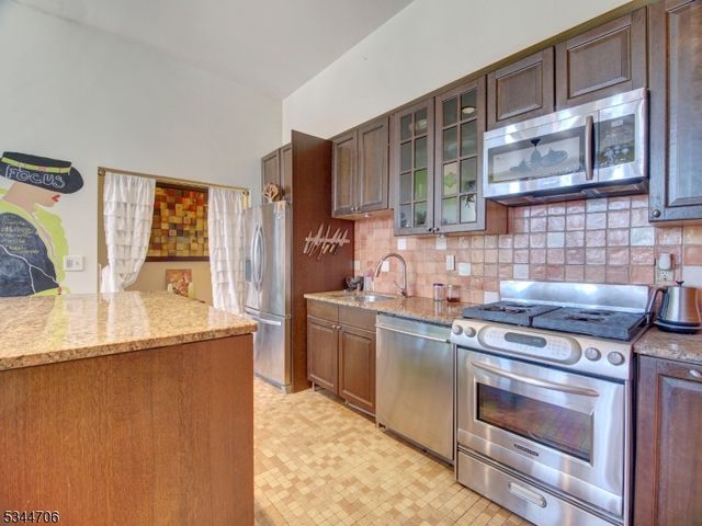 1470 Campbell St F104, Rahway City, NJ 07065