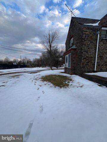 3701 W 9TH ST, Marcus Hook, PA 19061