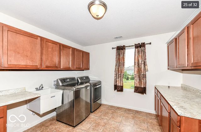 12653 Amber Star Drive, Noblesville, IN 46060