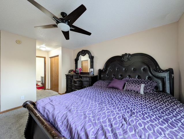 830 12th Avenue W, West Fargo, ND 58078