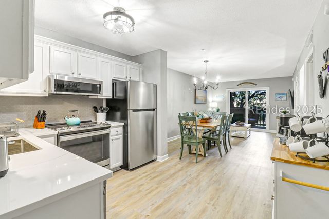 239 Beach City Rd Apt 3237, Hilton Head Island, SC 29926