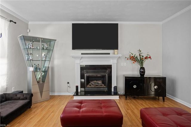 1821 Silveria ST, Virginia Beach, VA 23464