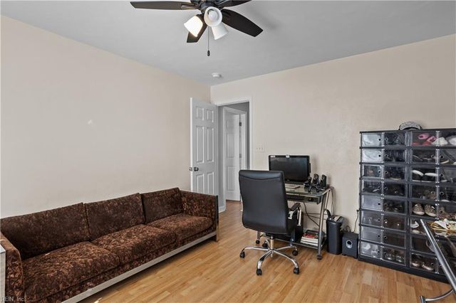 1821 Silveria ST, Virginia Beach, VA 23464