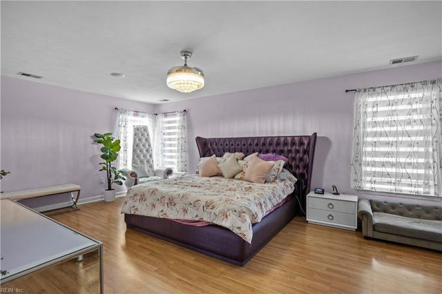 1821 Silveria ST, Virginia Beach, VA 23464