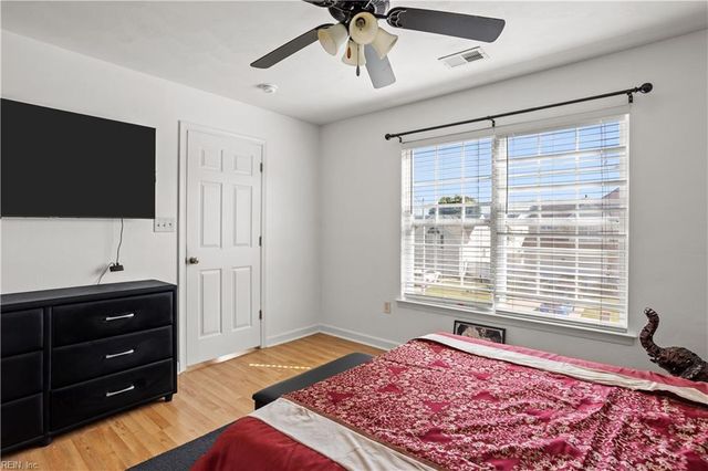 1821 Silveria ST, Virginia Beach, VA 23464