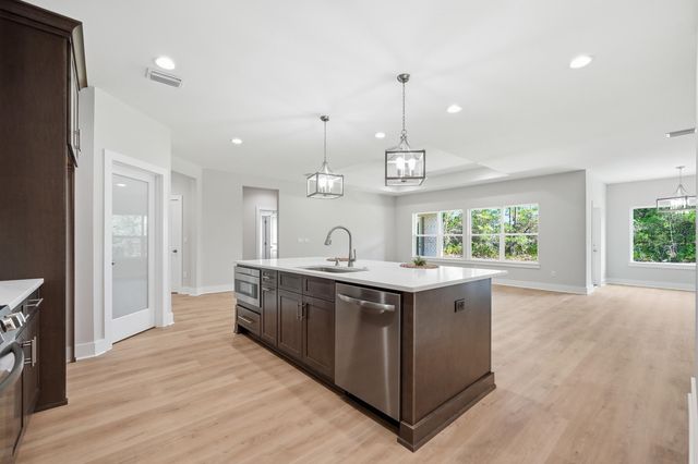 6523 Codell Street, Navarre, FL 32566