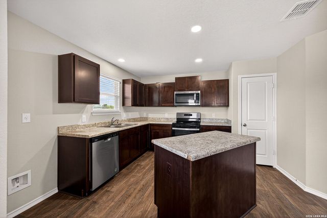 9510 Ranch Loop, San Antonio, TX 78254