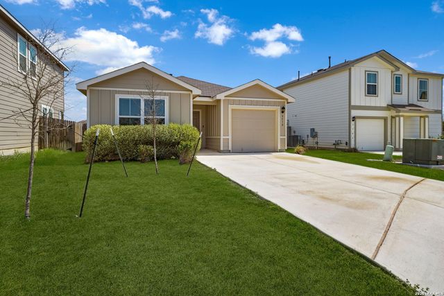 9510 Ranch Loop, San Antonio, TX 78254