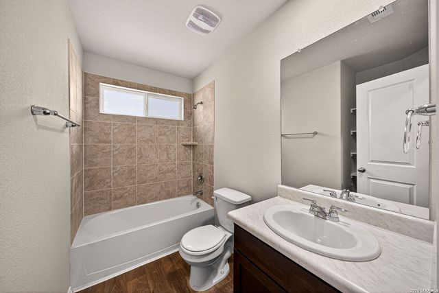 9510 Ranch Loop, San Antonio, TX 78254