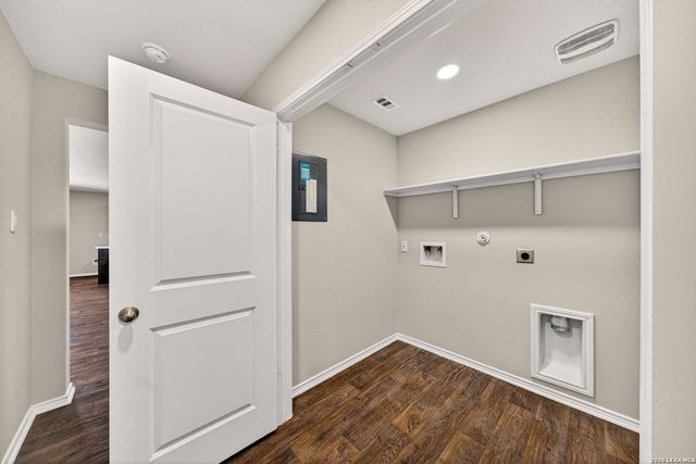 9510 Ranch Loop, San Antonio, TX 78254