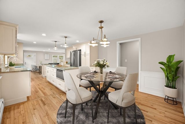 90 Guildford Rd, Barnstable, MA 02632